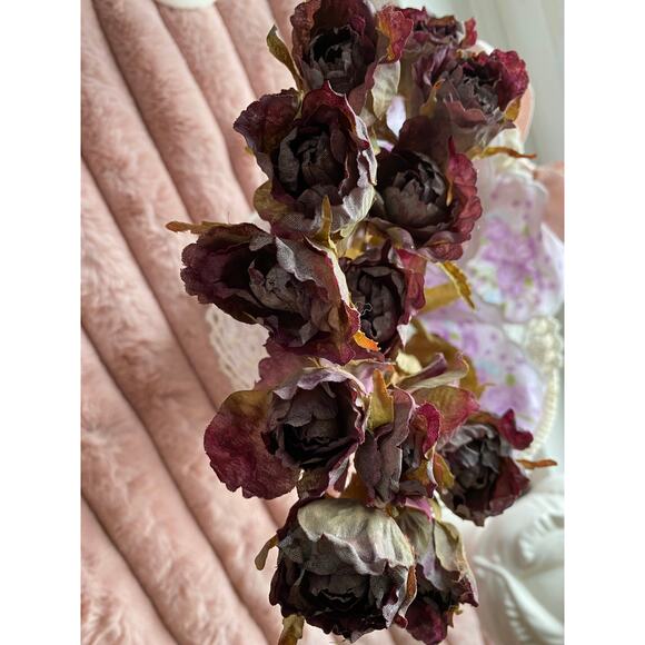 Dried Flowers in Crocheted Bucket, Matching Floral Handkerchief, Handmade! - Picture 6 of 10